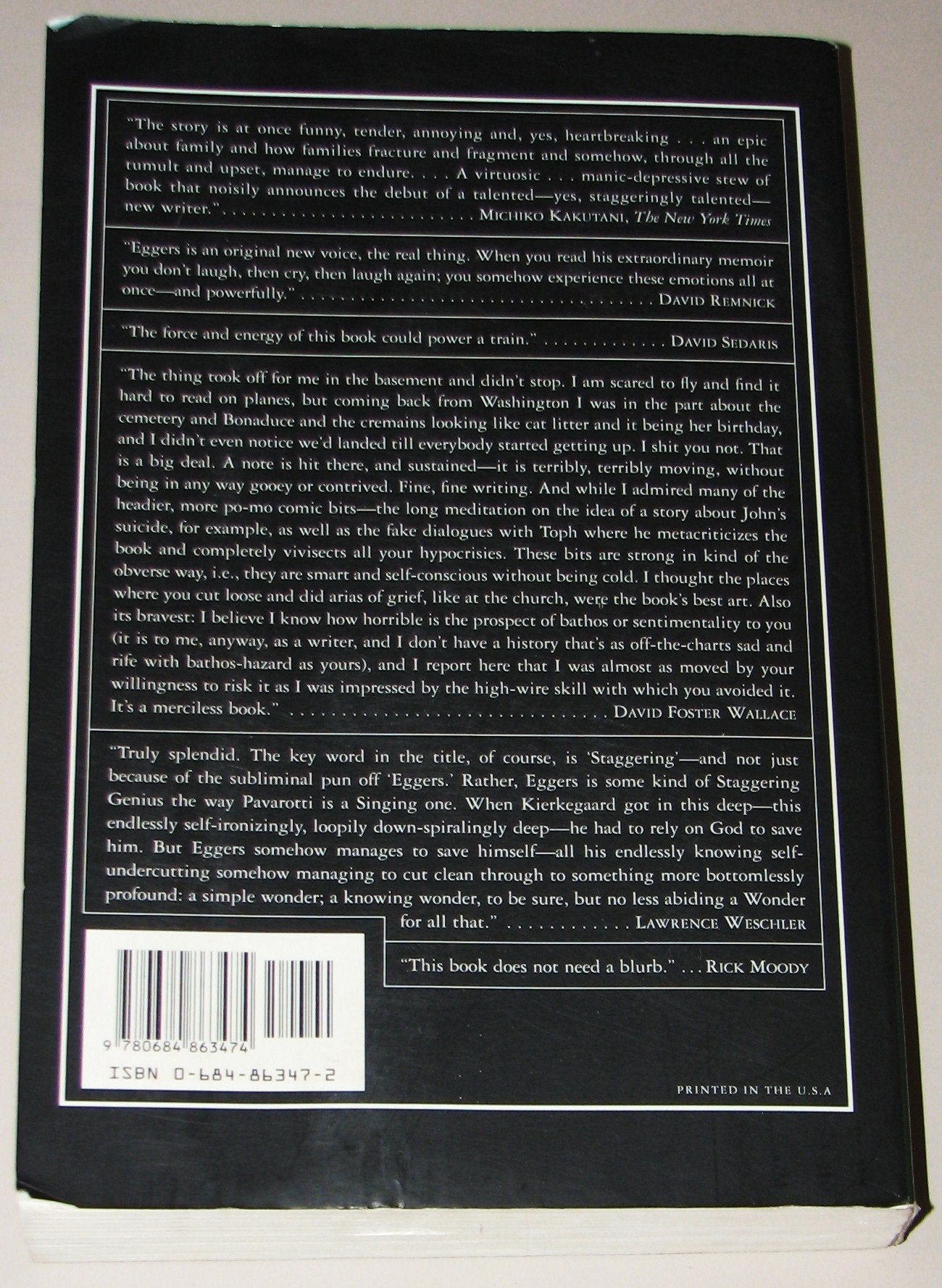 A Heartbreaking Work Of Staggering Genius : A Memoir Based on a True Story