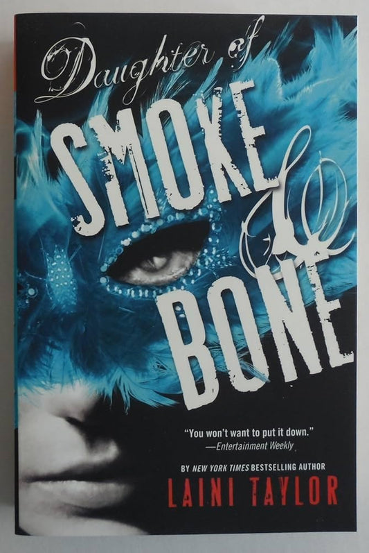 Daughter of Smoke & Bone (Daughter of Smoke & Bone (1))